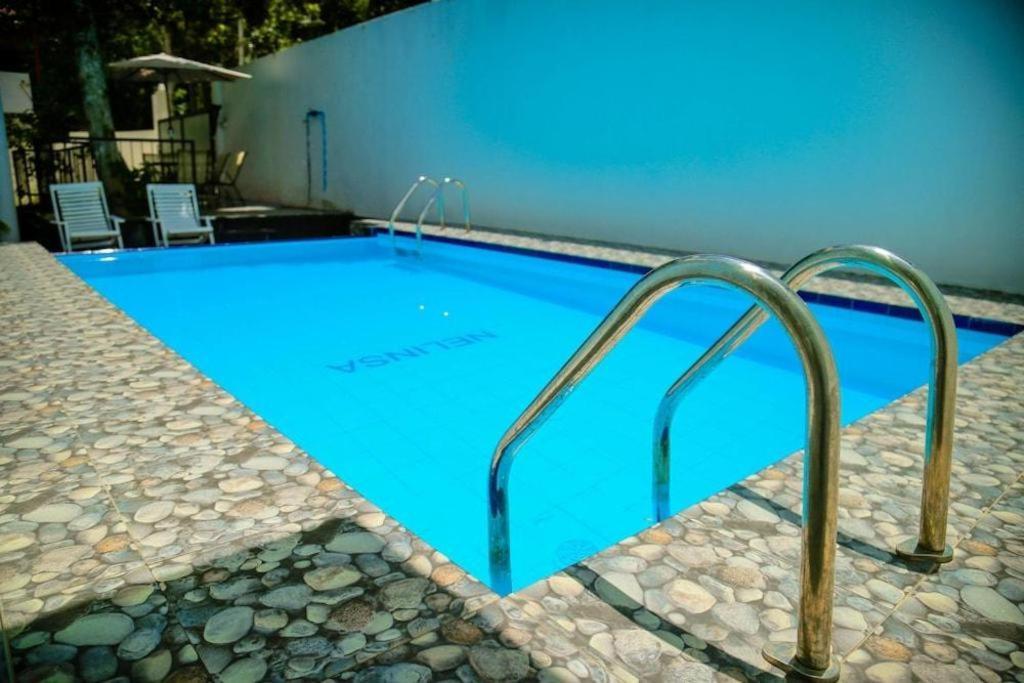 Nelinsa Residence 캔디 외부 사진